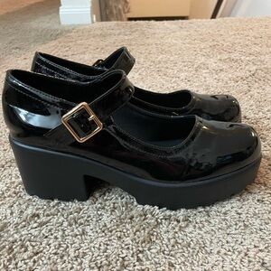 Black Patent Leather Mary Jane Shoes